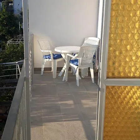 Zlata Poljica (Trogir)